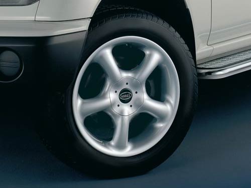 Mitsubishi Pajero Pinin ( IO ) с 00 - Колесо в сборе: диск Antigua 8х17 с резиной 225/55R17